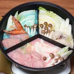 三色鍋とカラフルな鍋つゆ