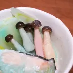 三色鍋とカラフルな鍋つゆ