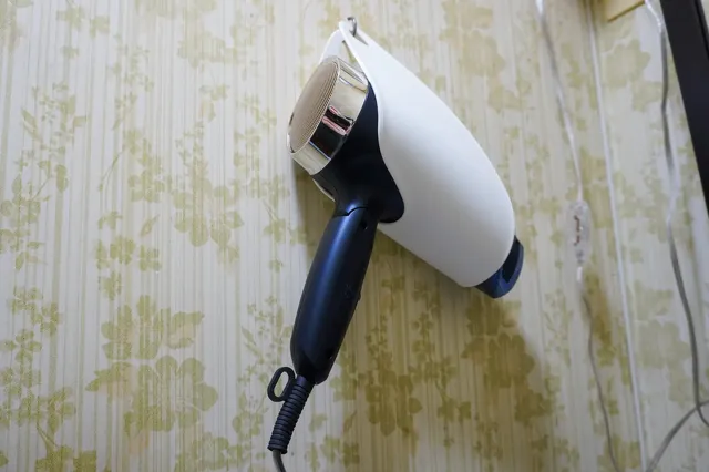 ドライヤー KOIZUMI KHD9330A
