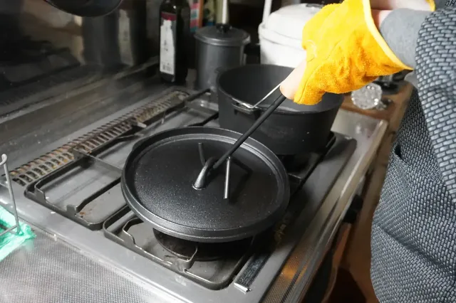 ダッチオーブン
