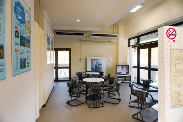 奥只見ターミナルと遊覧船