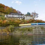 奥只見ターミナルと遊覧船